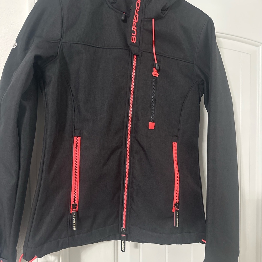 Superdry Women’s Softshell Windbreaker Jacket Black w/ Red Accents XS